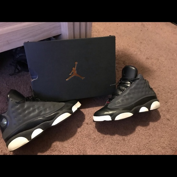 Black and white Jordan 13s - Picture 3 of 6